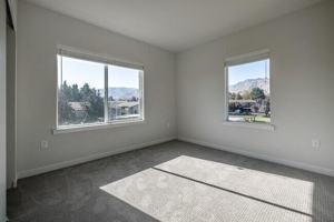 featured image of 1415 Maple St
