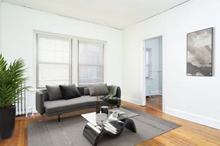 2633/35 Girard Ave S - Photo 1 of 1
