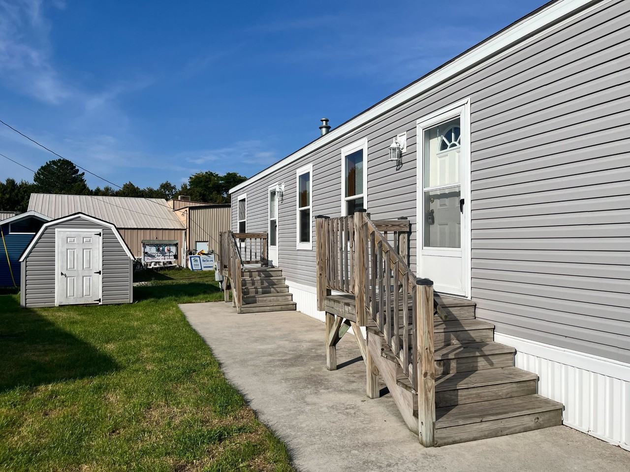 310 N 14th Ct #T5 - Photo 2 of 20