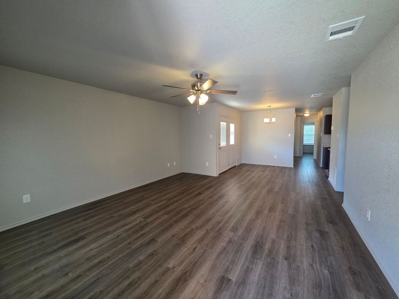 1602 Risen Star Ln - Photo 2 of 18