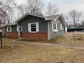 2657 E Grand St - Photo 1 of 1