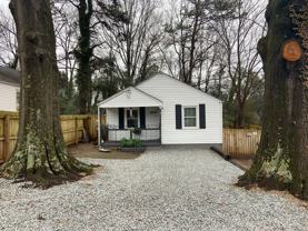 1905 Larkin St - Photo 1 of 1
