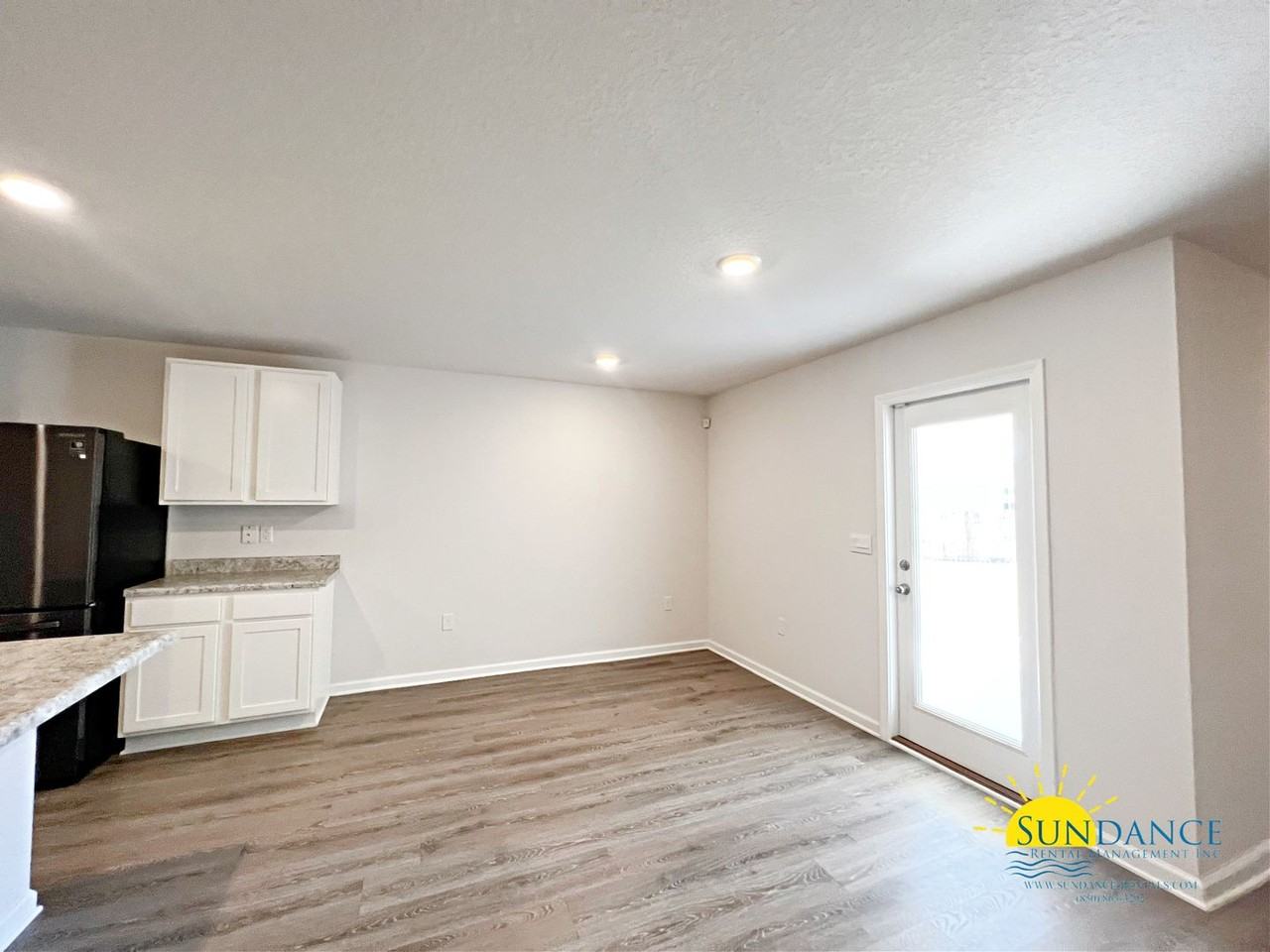 3556 Sugar Maple Ln - Photo 6 of 15
