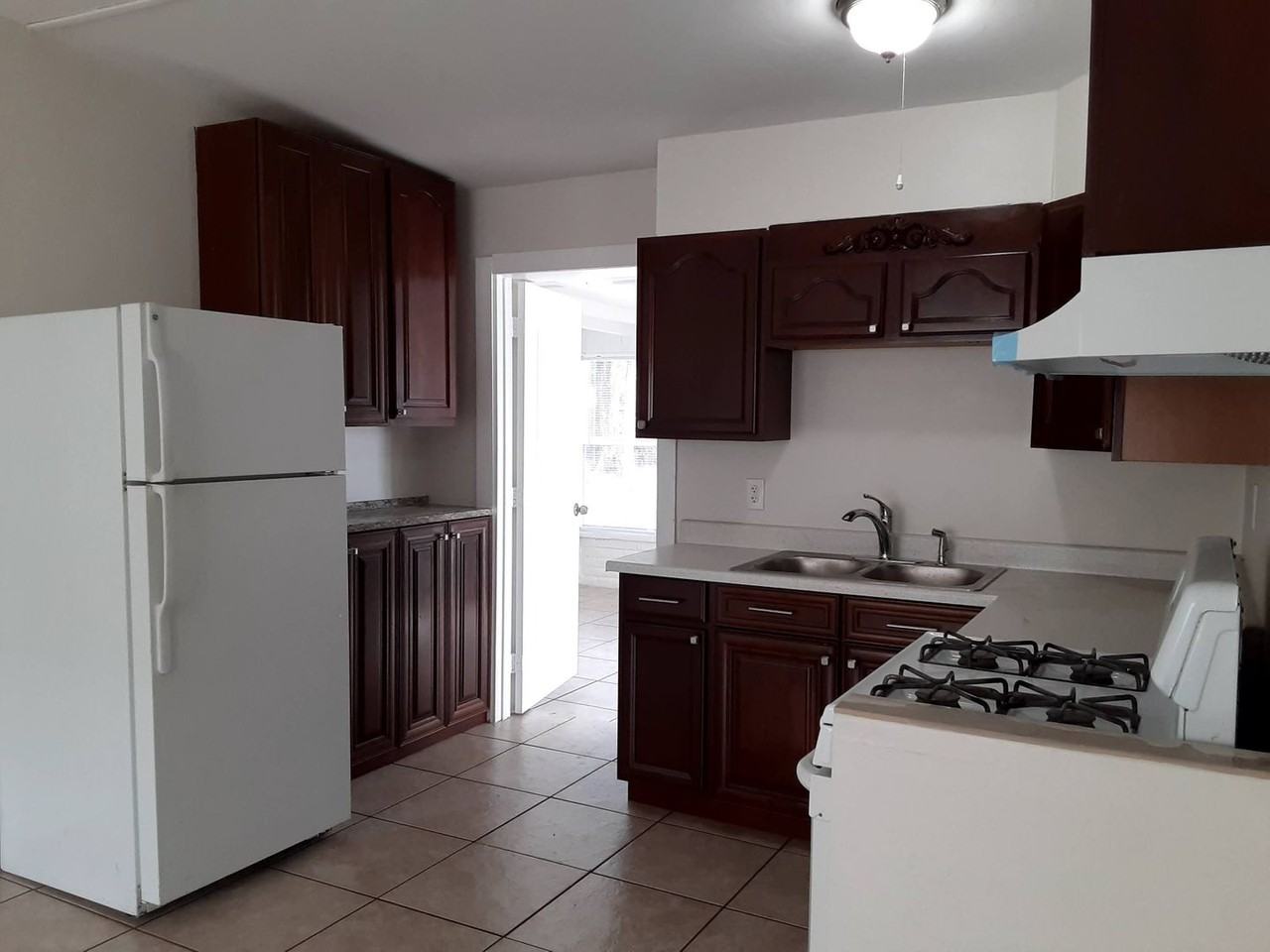 1868 Calico Rd - Photo 2 of 12