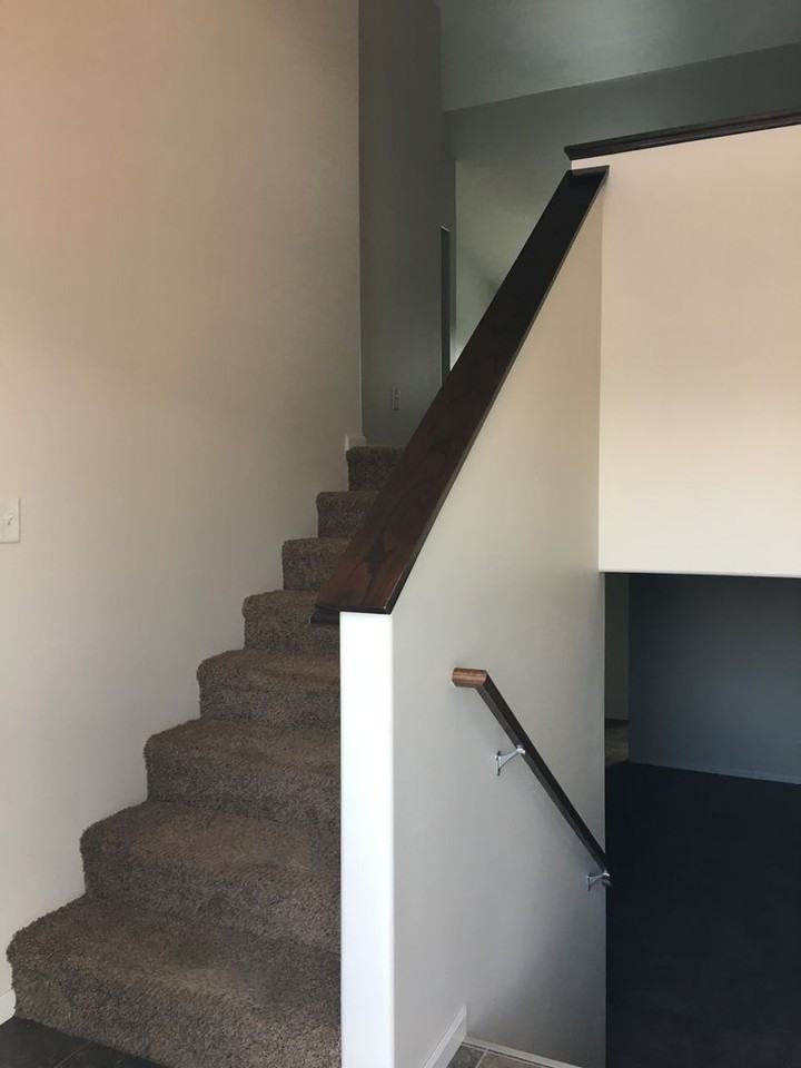 923 30th Ave W - Photo 4 of 14