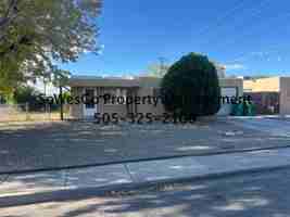 featured image of 2333 E 14th St