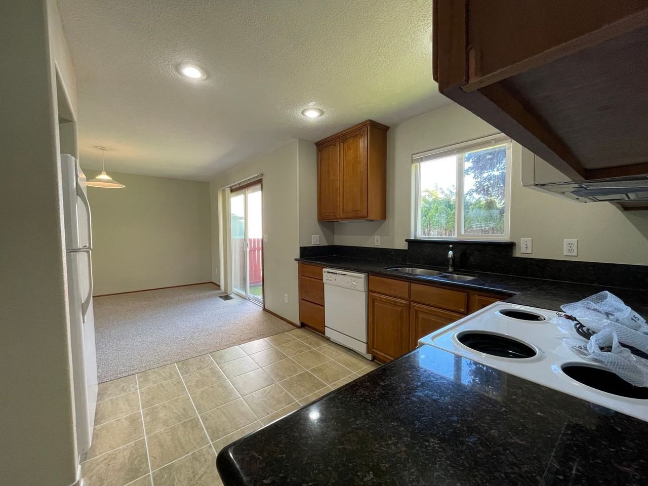 14983 Se Sieben Creek Dr - Photo 4 of 26