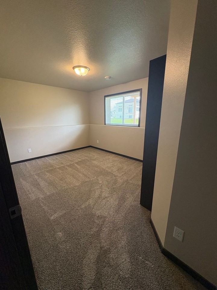 3816 31st St S - Photo 2 of 10