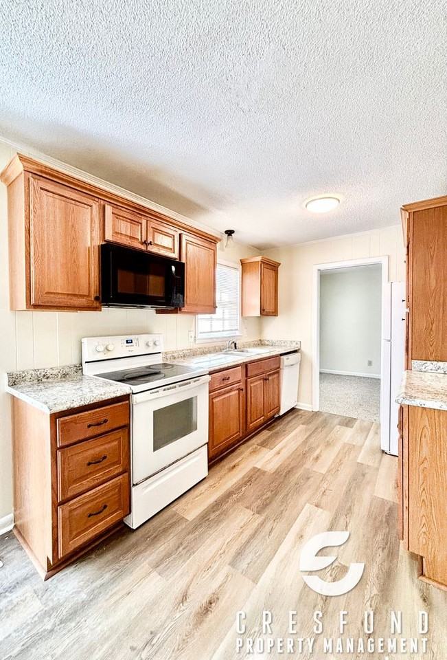 812 Bedrock Dr - Photo 6 of 22