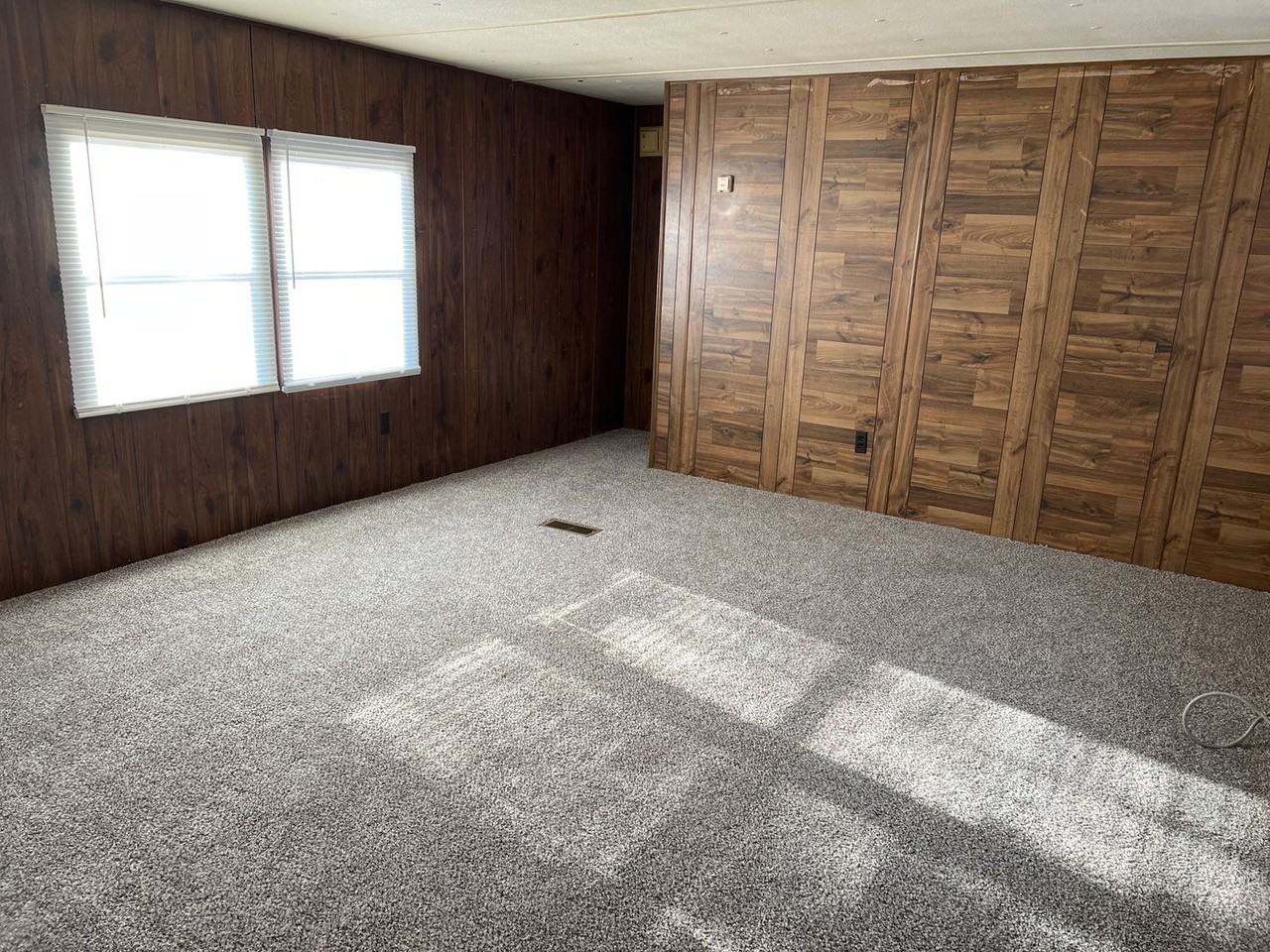 25064 Highway 82 - Photo 2 of 10