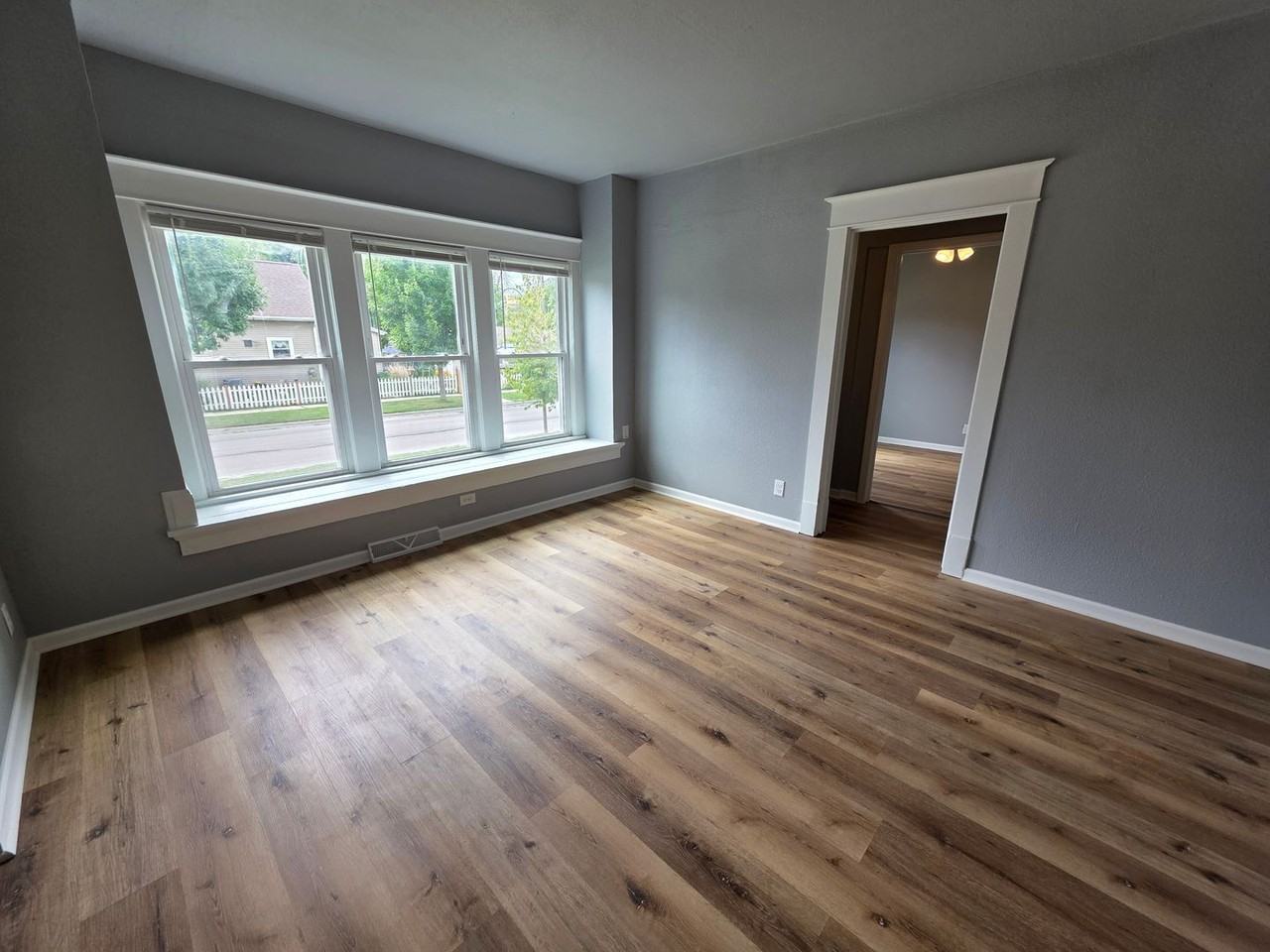 Shipyard Maple At 5th - Photo 5 of 28