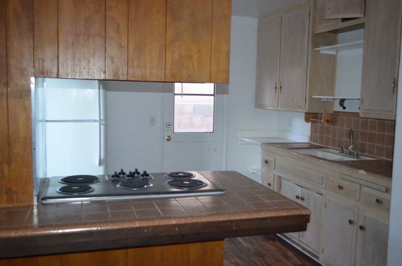 728 728 SAN MIGUEL - 1 #1 - Photo 2 of 5