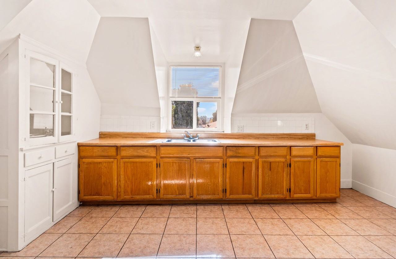 3028 Capp Street #02 - Photo 4 of 20