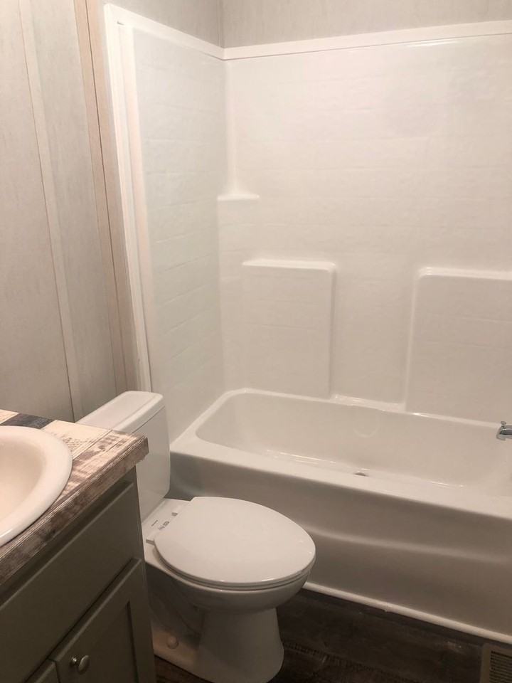 423 East Juniper Avenue - Photo 5 of 8