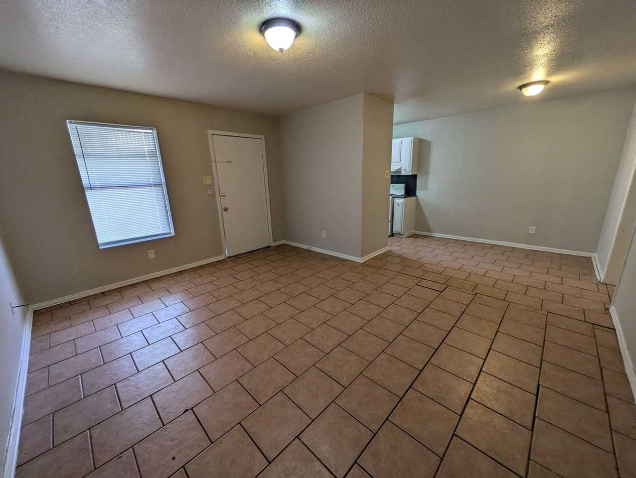 Sullivan Apartment Homes - Photo 3 of 25