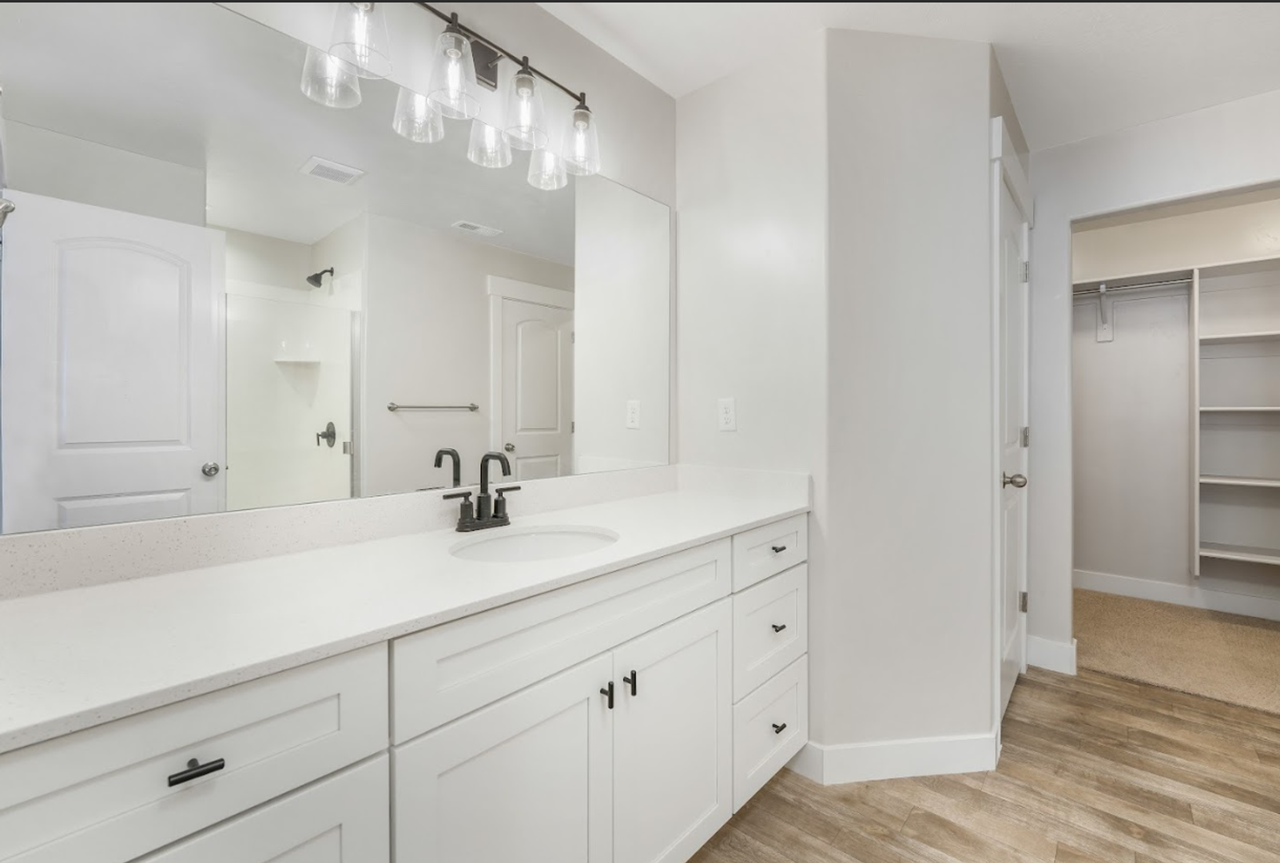 1767 N 3780 W - Photo 4 of 18