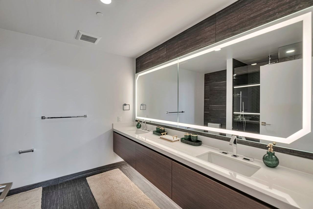 188 Bellevue Way Ne #1507 - Photo 7 of 23