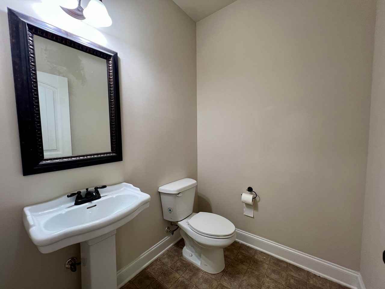 113 Cedar Ridge Dr - Photo 6 of 37