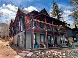 featured image of 953 Osage Ave