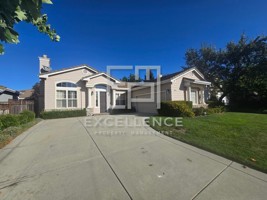 featured image of 1471 Avenida De Los Padres