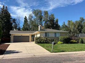 530 Loomis Ave - Photo 1 of 1