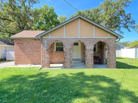 14702 Lee St - Photo 1 of 1