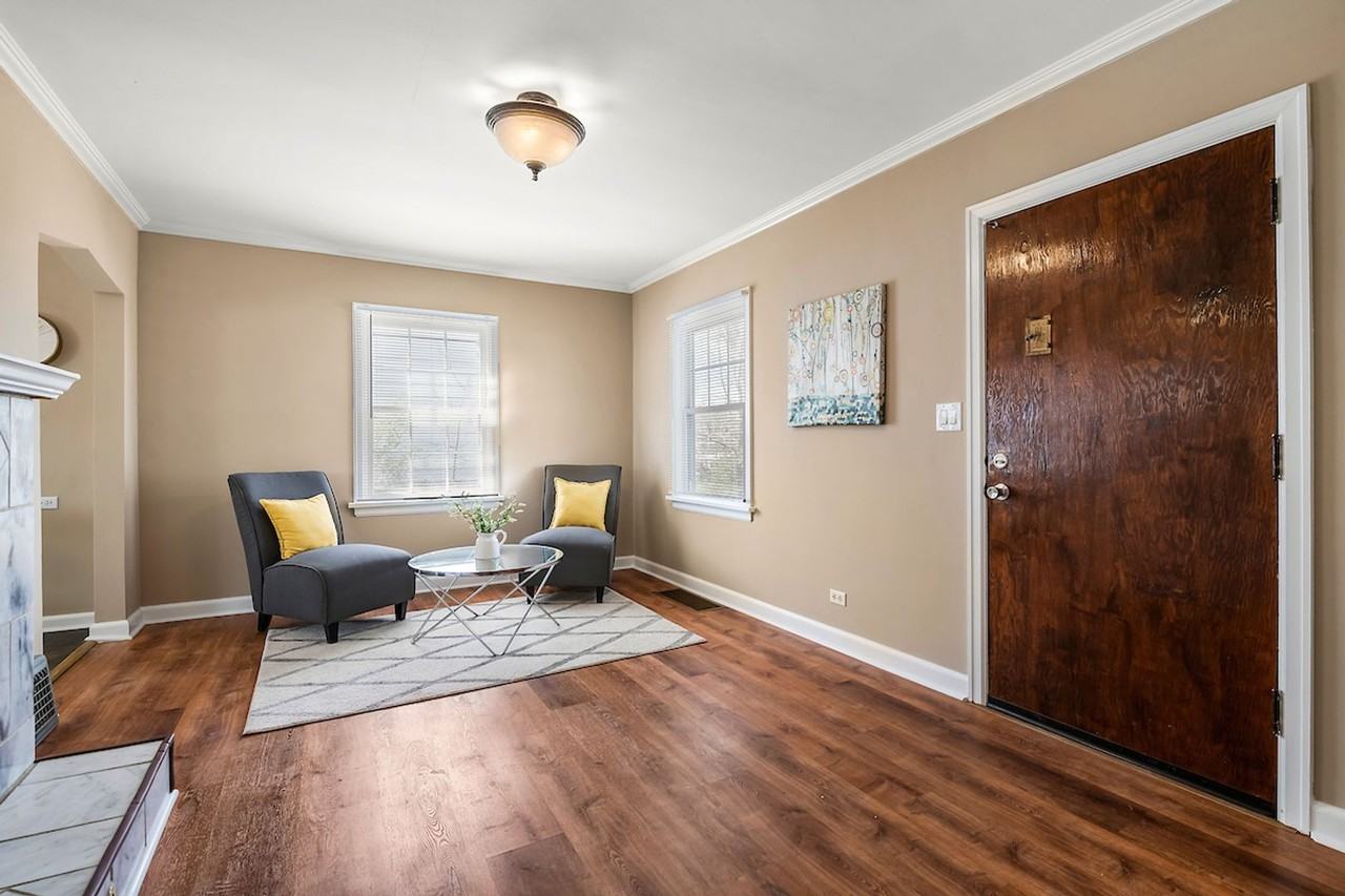 4280 S Acoma St - Photo 3 of 40