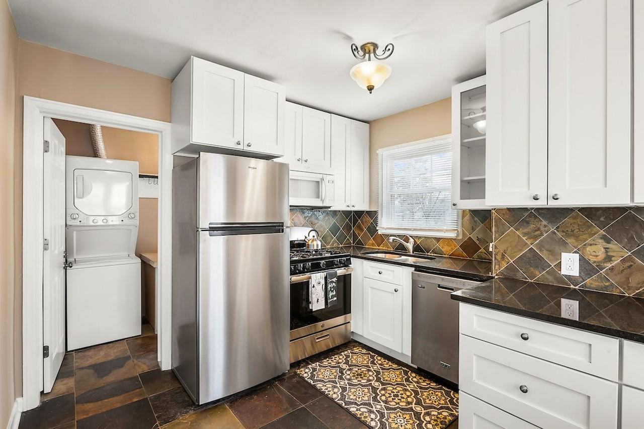 4280 S Acoma St - Photo 7 of 40