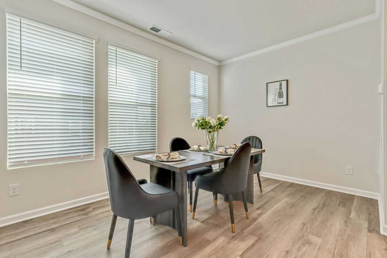 107 Chestnut Trce - Photo 4 of 16