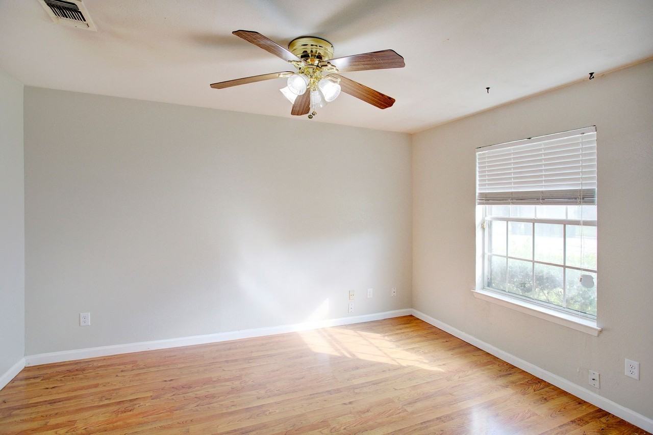 6470 Westrock Dr - Photo 3 of 22