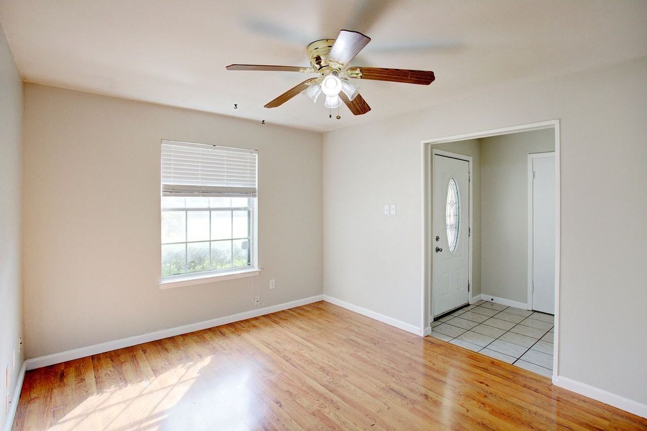 6470 Westrock Dr - Photo 4 of 22