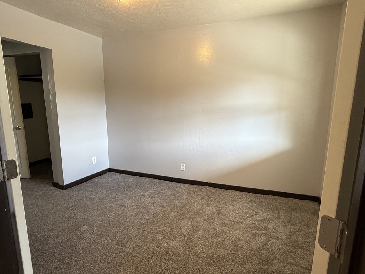 Railroad Ave #642 - Photo 5 of 12
