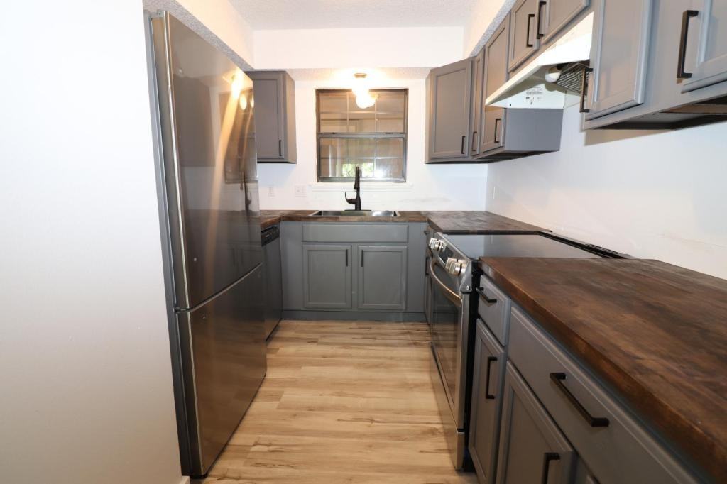 122 Fairway Ave - Photo 7 of 16