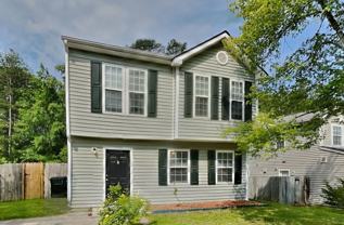 215 Gladstone Dr #13C - Photo 1 of 1