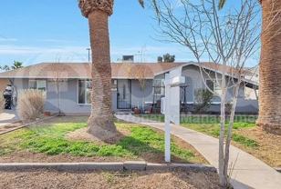 2641 W Wethersfield Rd - Photo 1 of 1