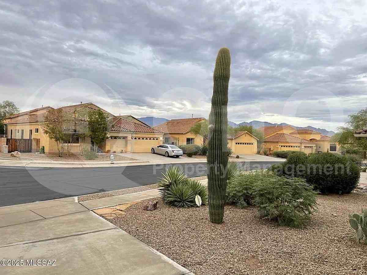 12905 North Mesozoic Drive - Photo 2 of 10