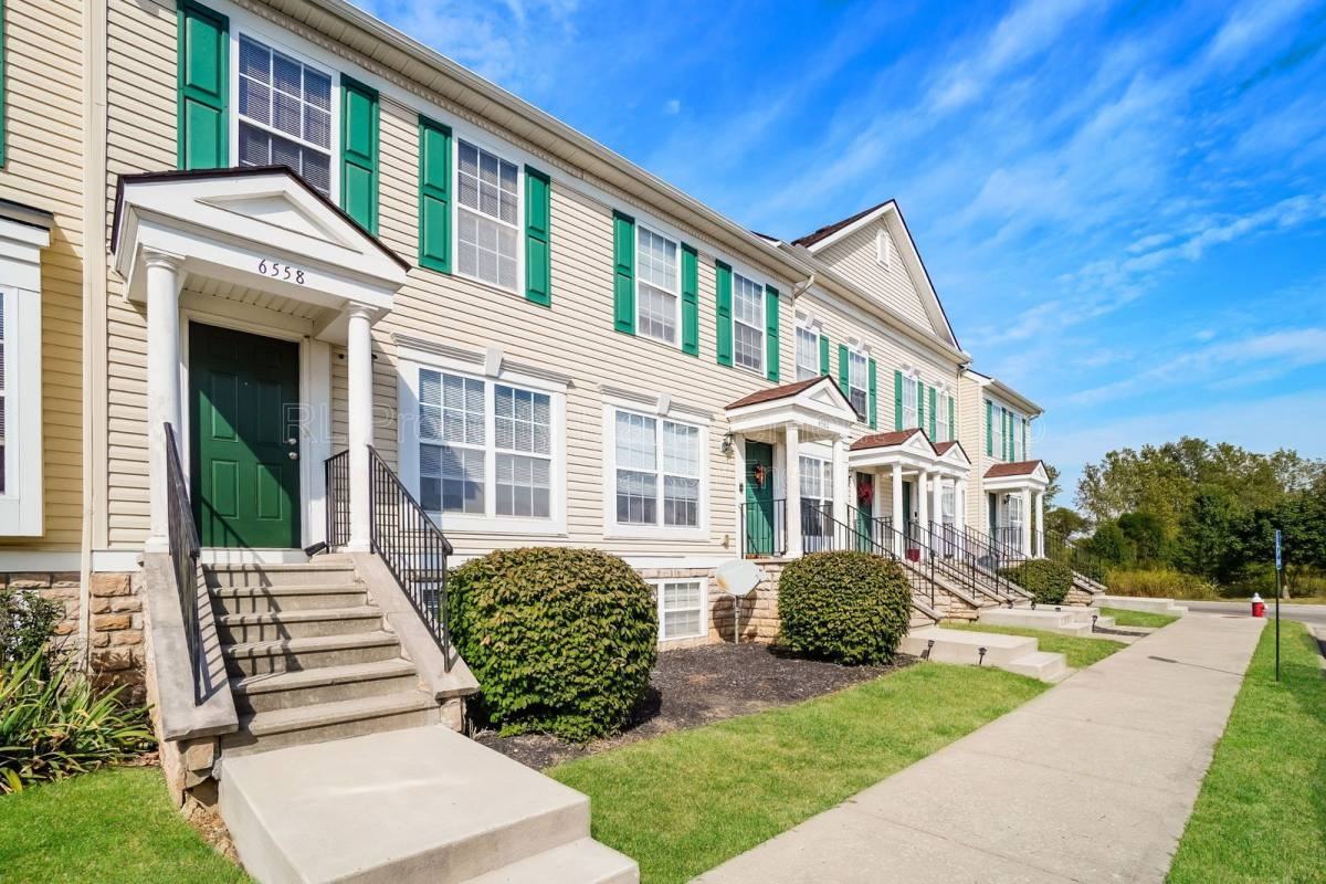 6558 Nottinghill Trail Dr - Photo 2 of 10