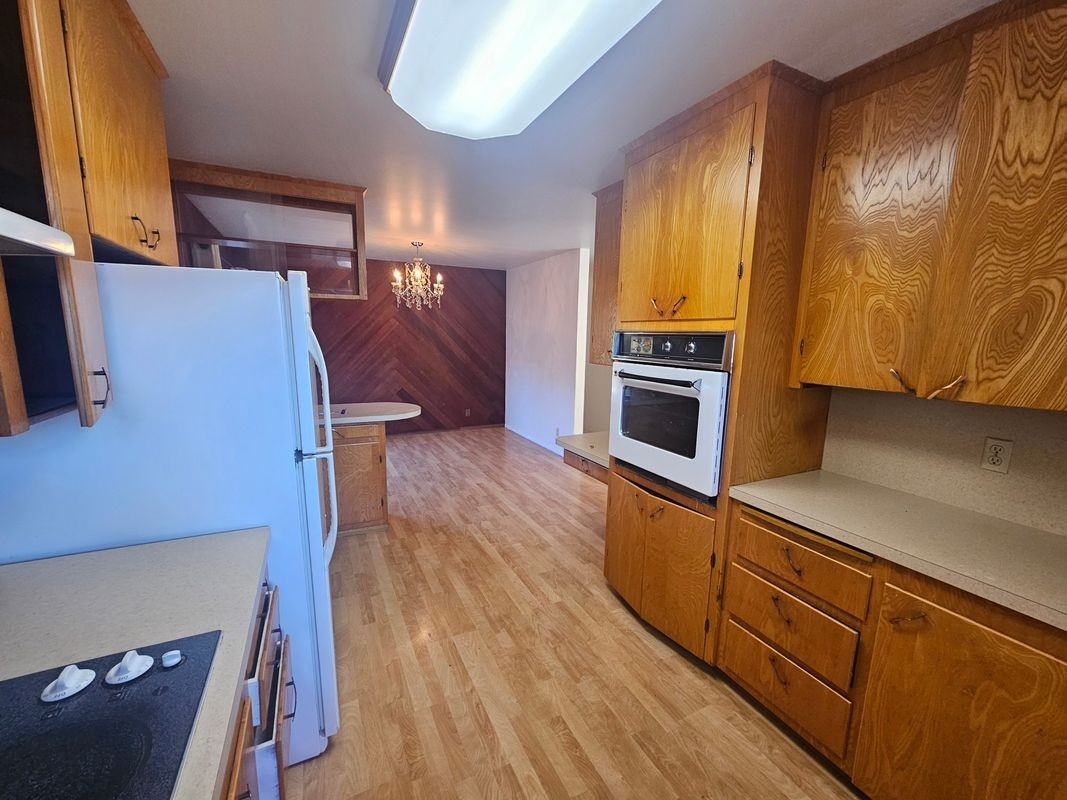 4160 Williams St - Photo 2 of 28