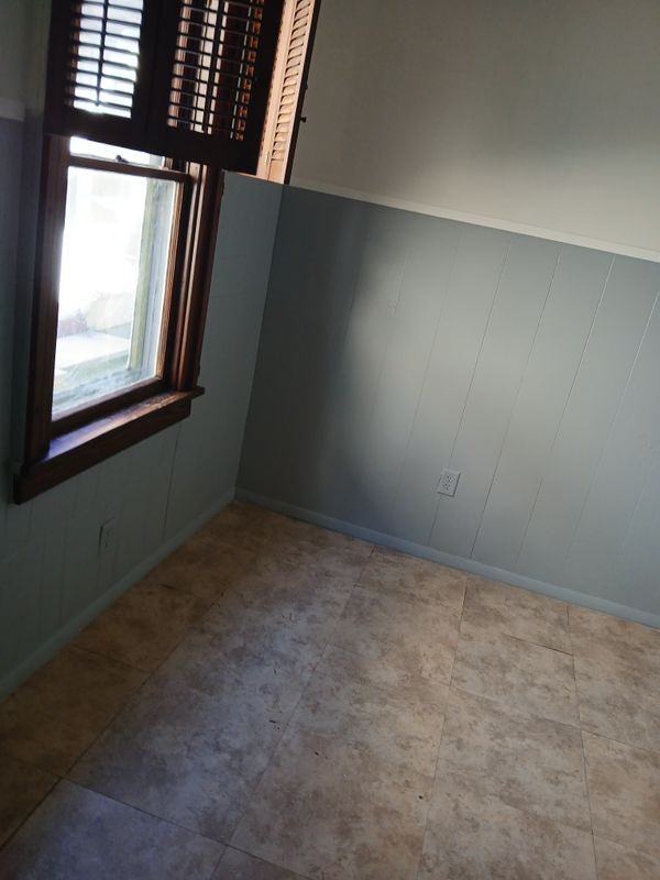 118 Rother Ave - Photo 4 of 13