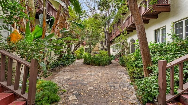 Beachwood Apartments - Photo 7 of 10