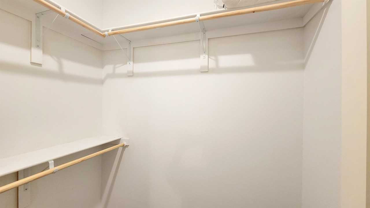 1711 Sycamore St #3 - Photo 5 of 17