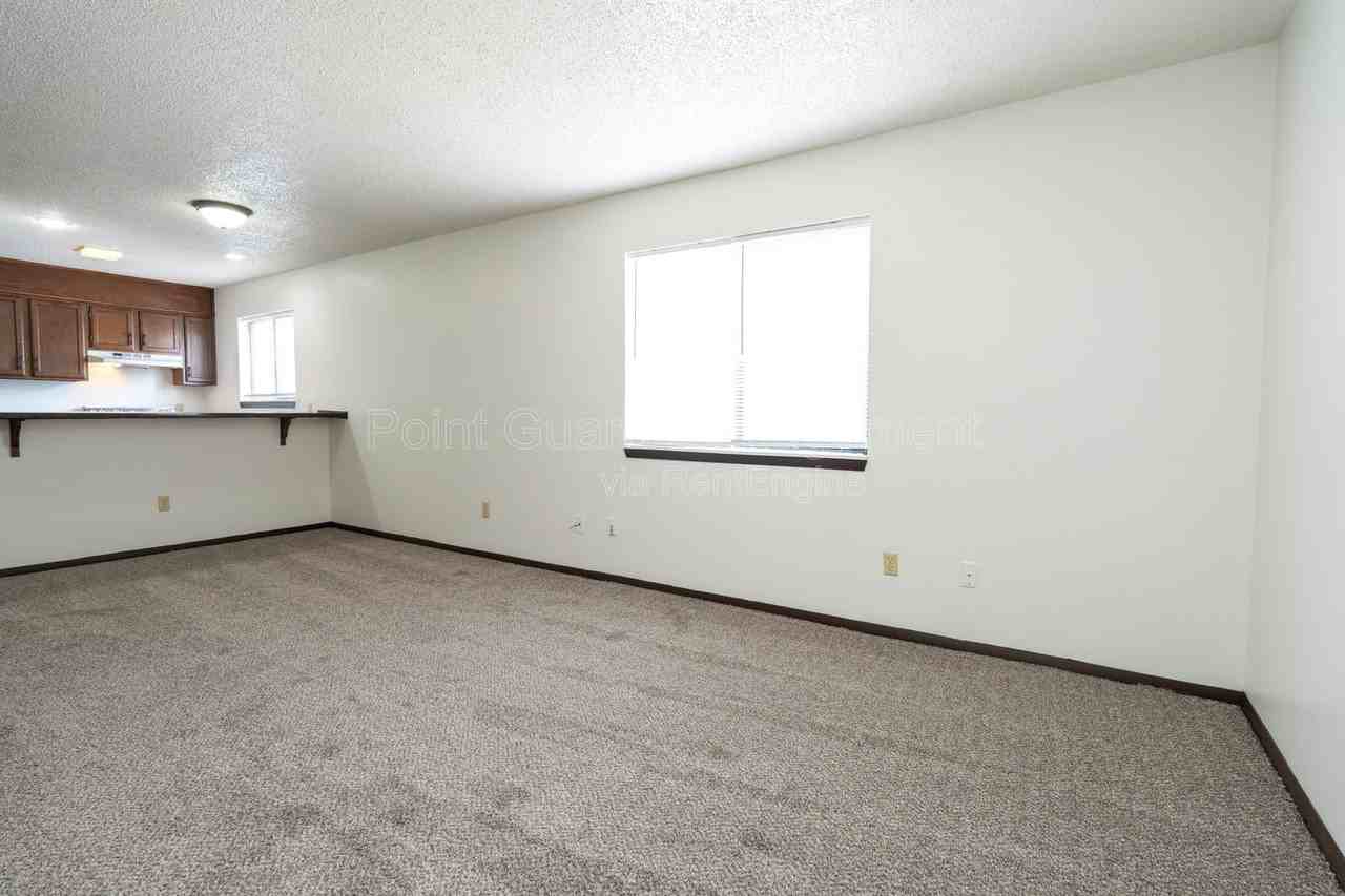 900 N Waco Ave #4103 - Photo 2 of 23