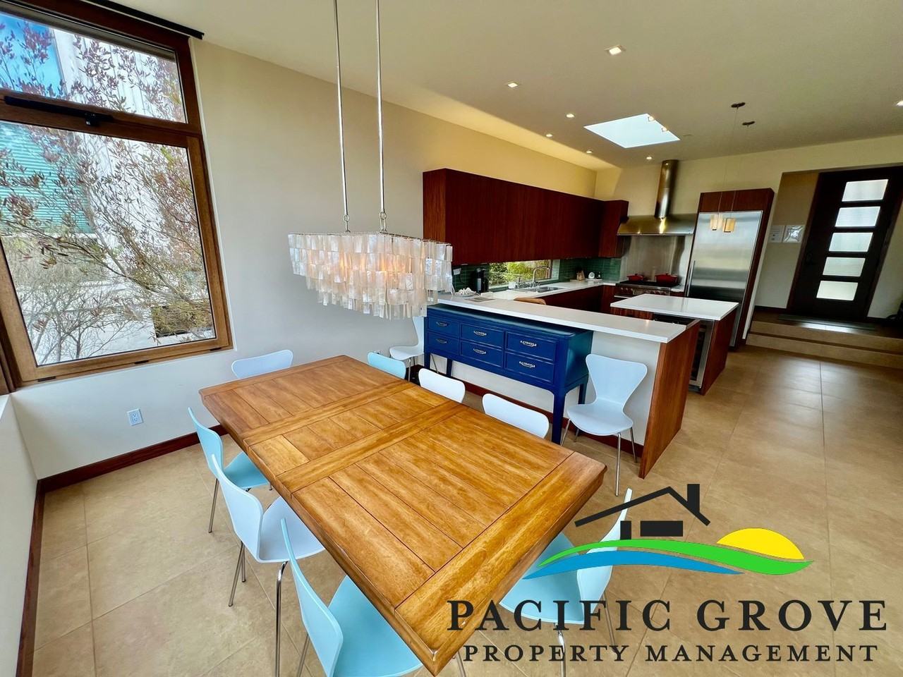 Jewels-by-the-Sea - Photo 7 of 50