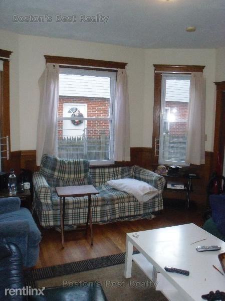 32 Chester St - Photo 3 of 15