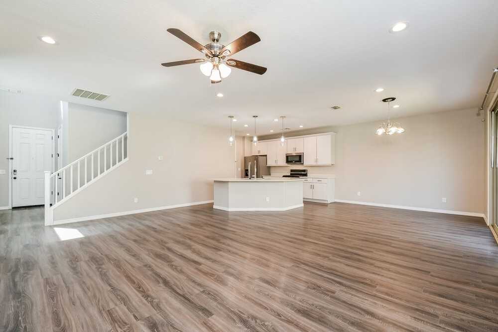9528 E Travertine Ave - Photo 4 of 17