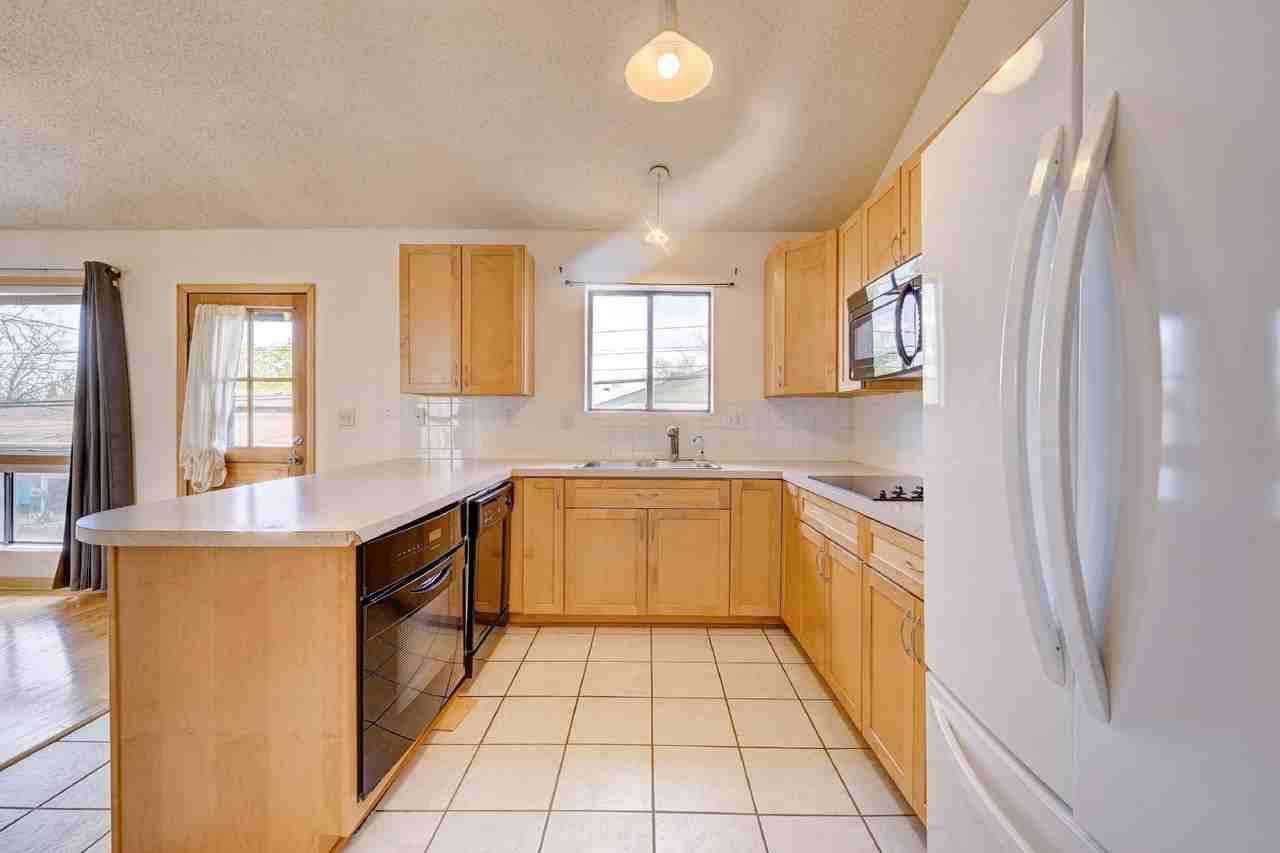 6528 West Mississippi Way - Photo 7 of 30