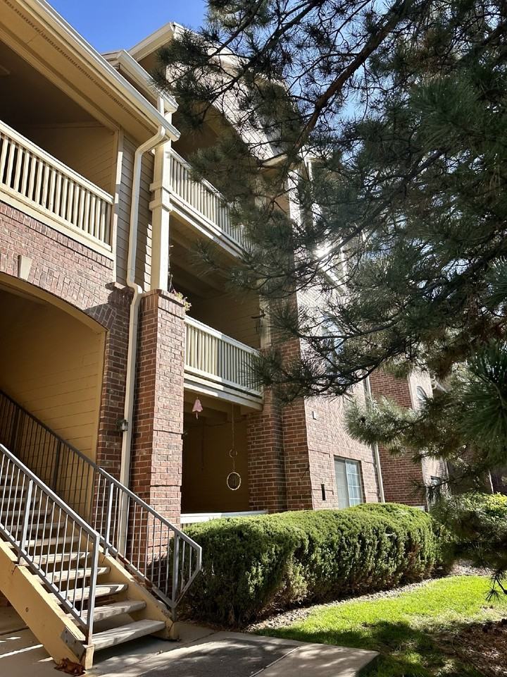 1671 W Canal Cir Unit 236
