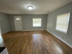 1701 Adamson St - Photo 1 of 1