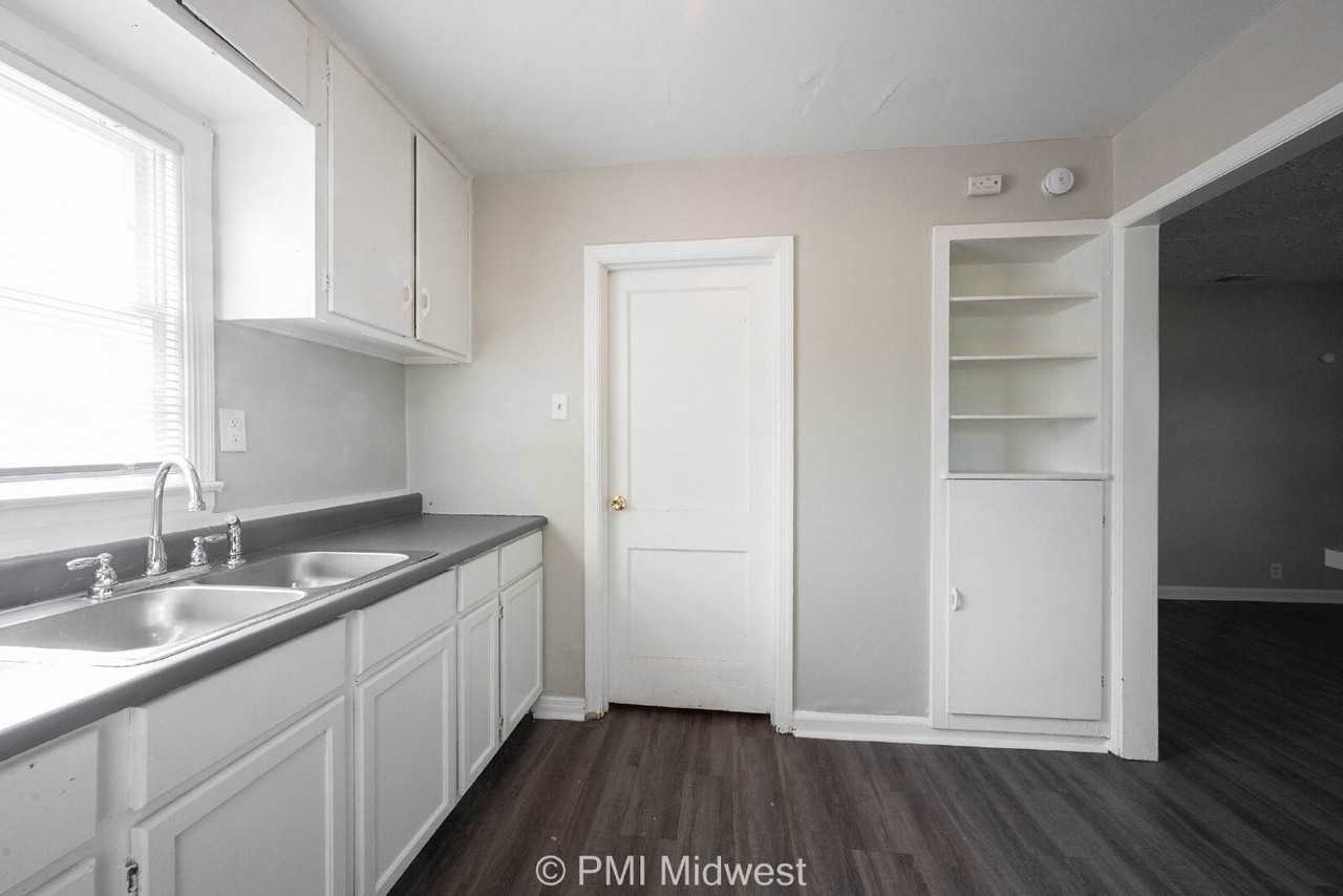 5959 East 24th Street #5959 - Photo 6 of 14