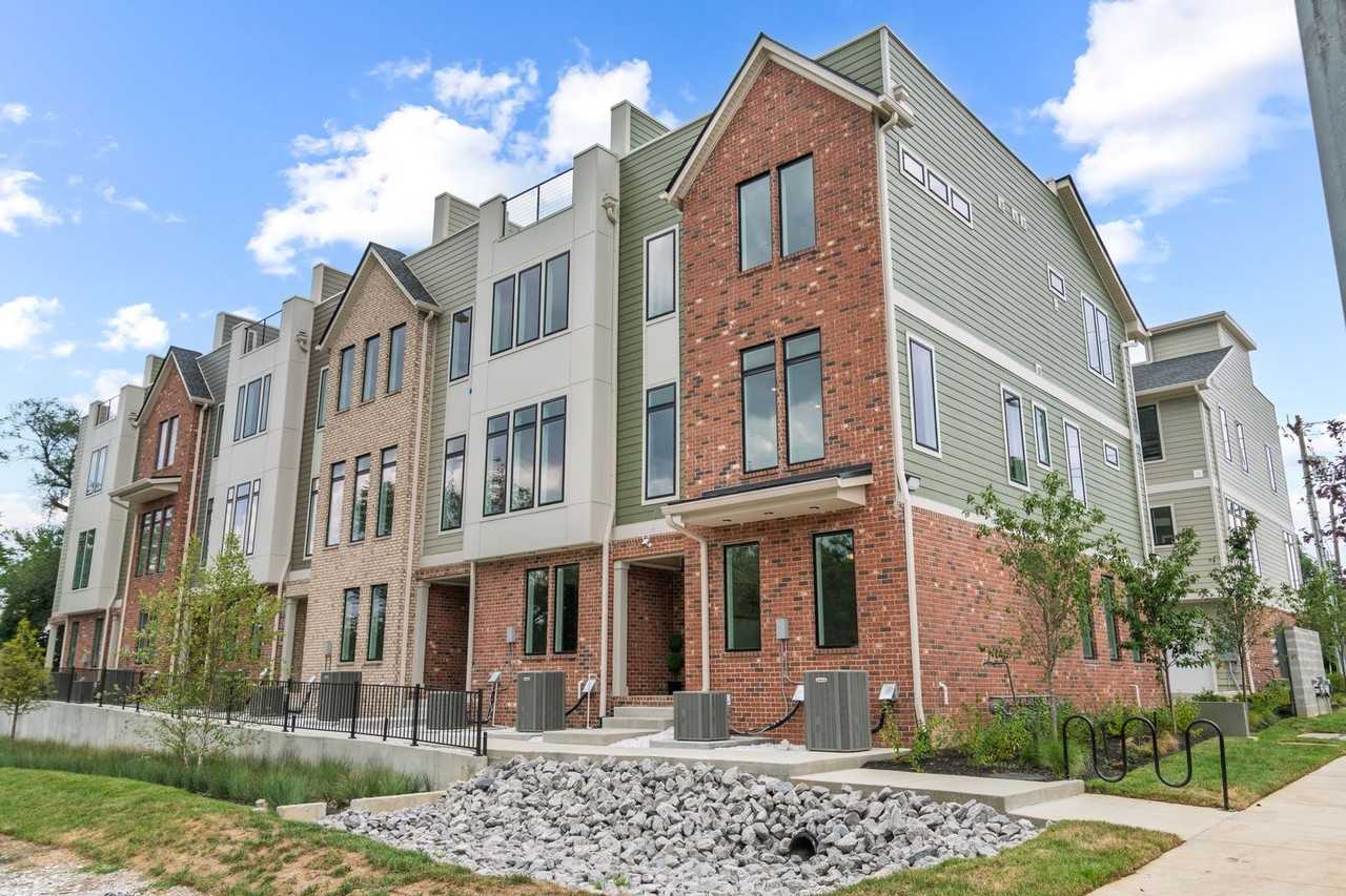 601 Southgate Ave - Photo 3 of 50